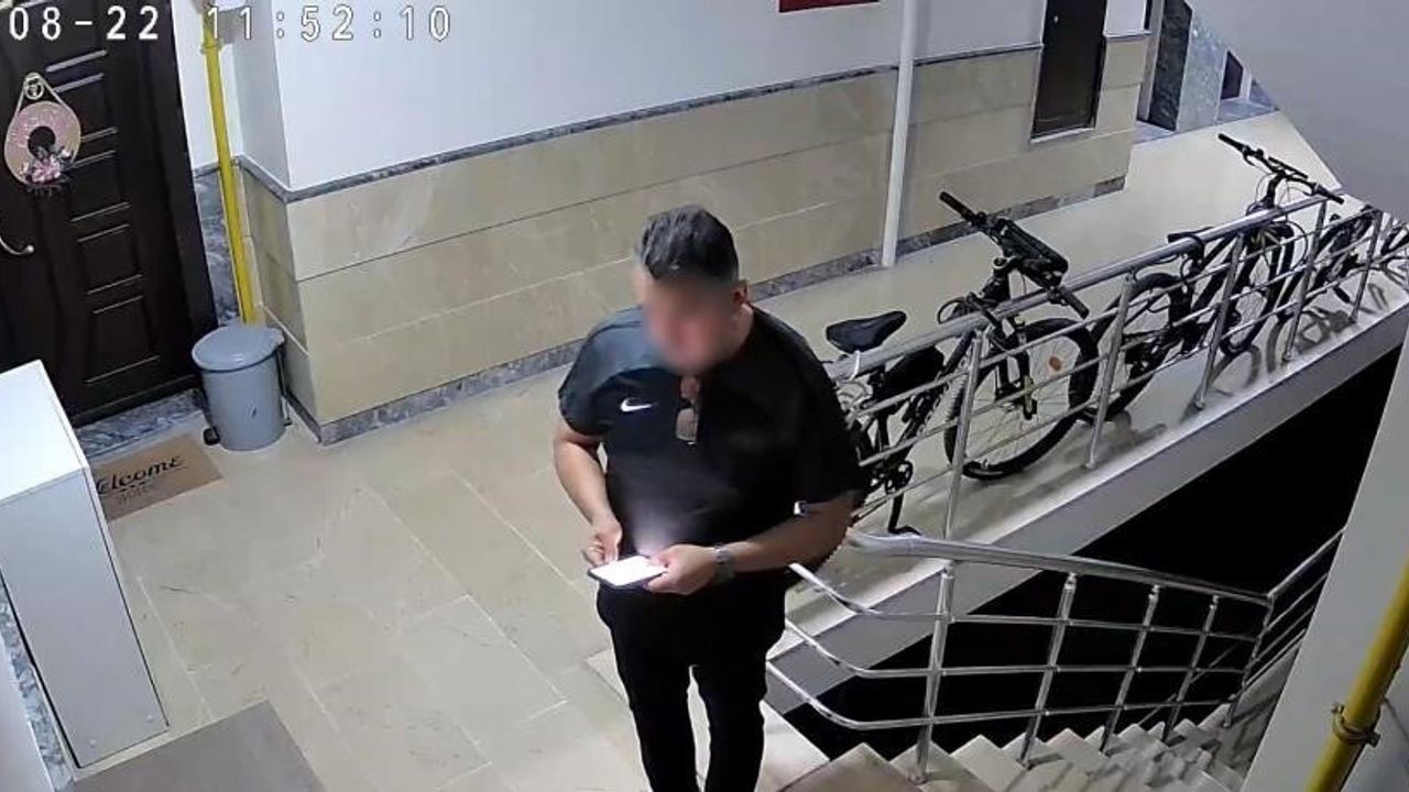 Kayseri'de emekli başçavuş bina görevlisinin eşini bıçaklayarak öldürdü