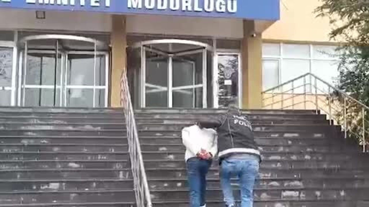 Kayseri'de uyuşturucu ticareti suçundan aranan 2 kişi yakalandı