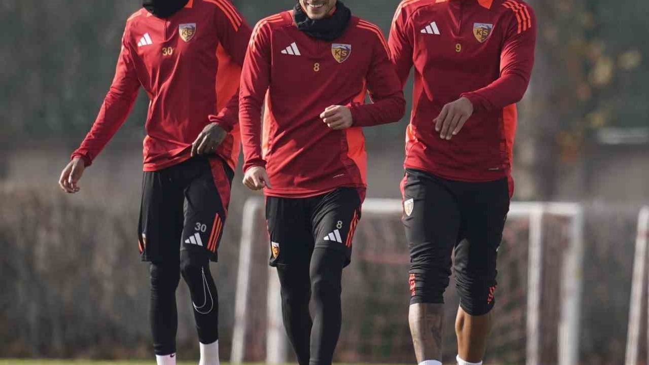 Kayserispor, Konyaspor maçı öncesi son idmanı tamamladı