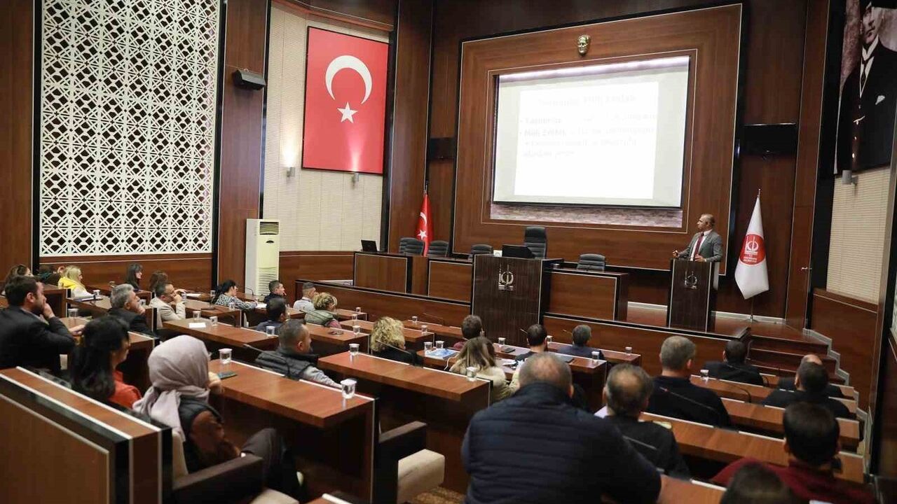 Keçiören Belediyesi'nde taşınmaz mal yönetimi eğitimi düzenlendi