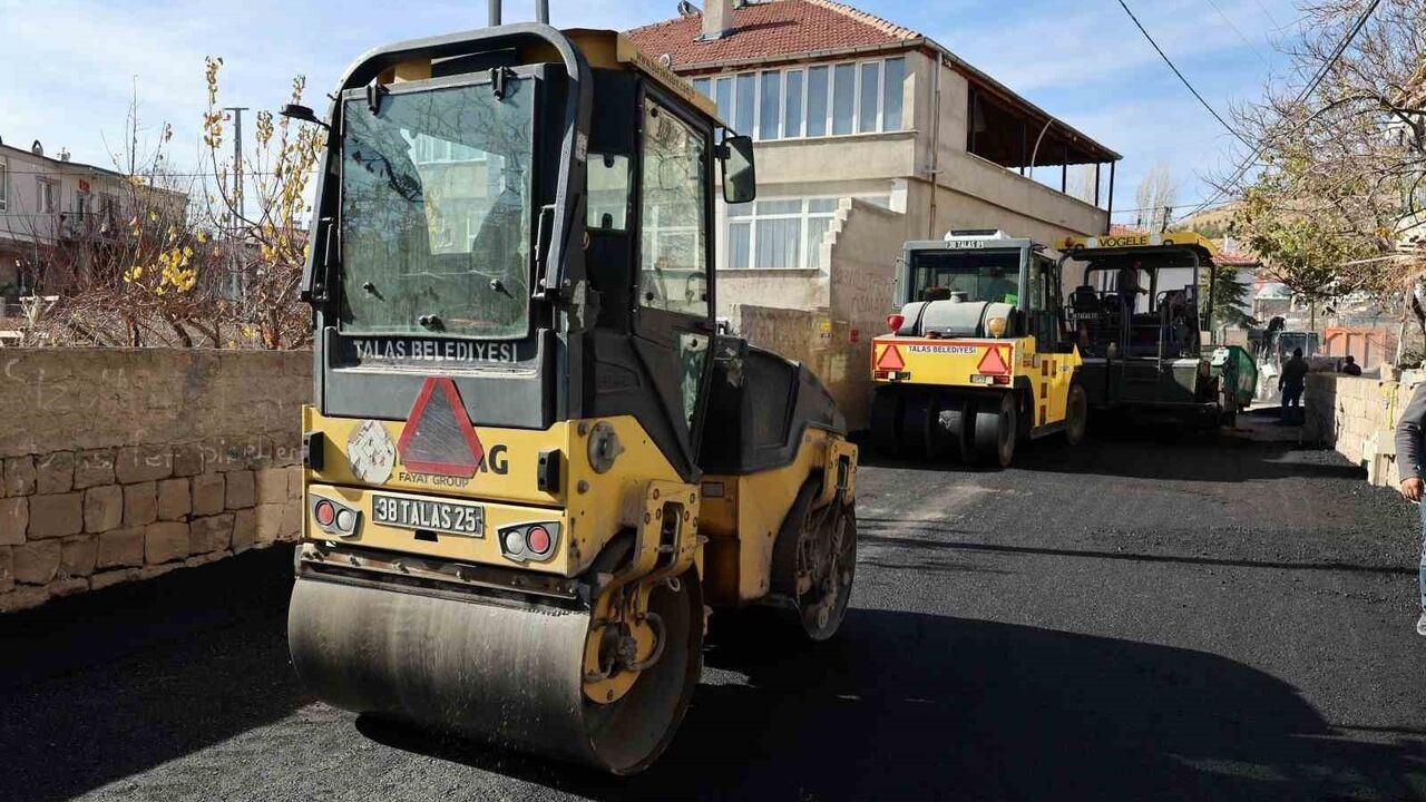 Kepez Mahallesi yollarında 5 bin 600 metrekarelik asfalt çalışması