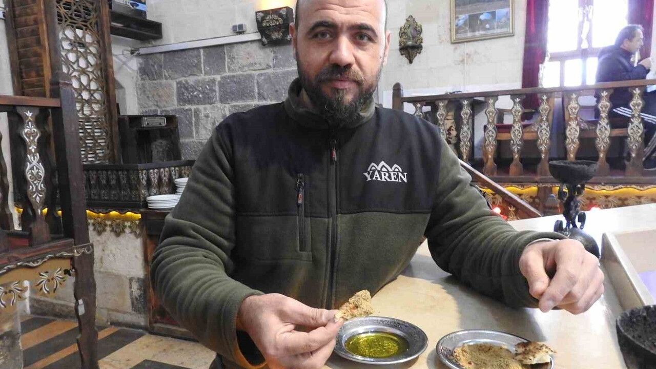 Kilis'te kahvaltı zahter ve zeytinyağıyla başlıyor