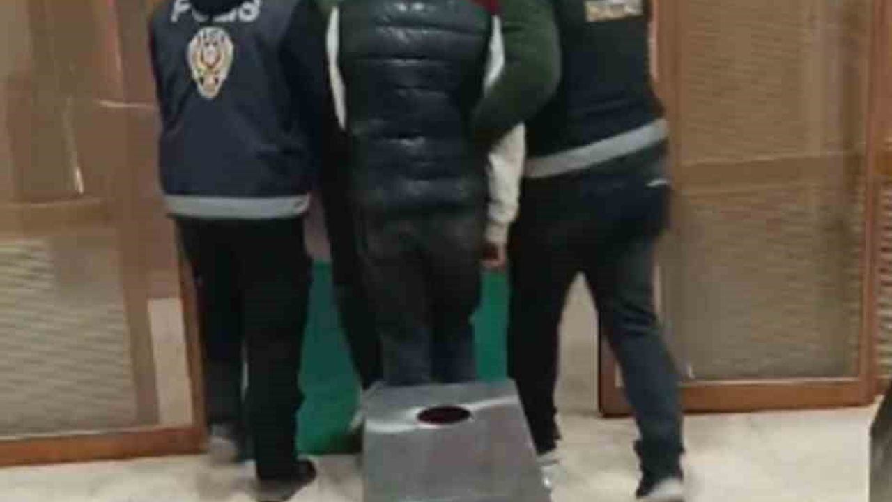 Kırıkhan'da konteyner kentte hırsızlık şüphelisi 2 kişi tutuklandı