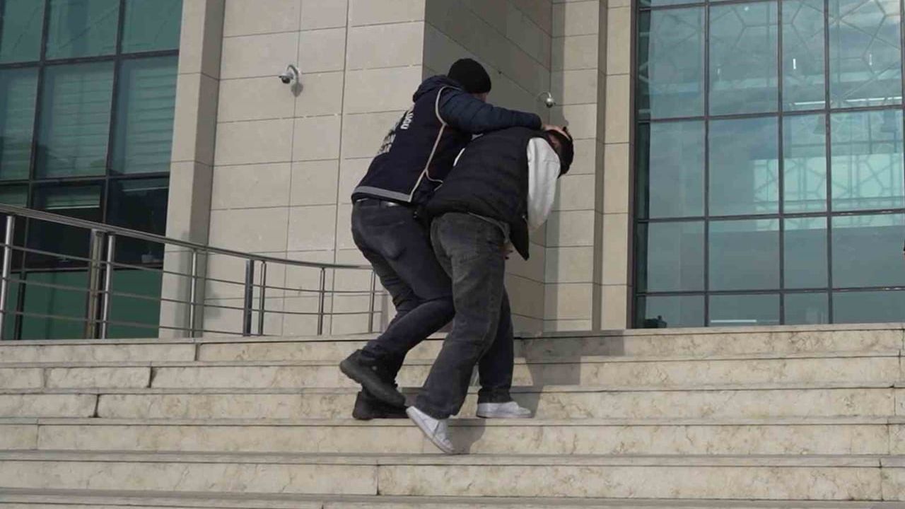 Kırıkkale'de gasp ve şantaj iddiası: 2 şüpheli adli kontrolle serbest