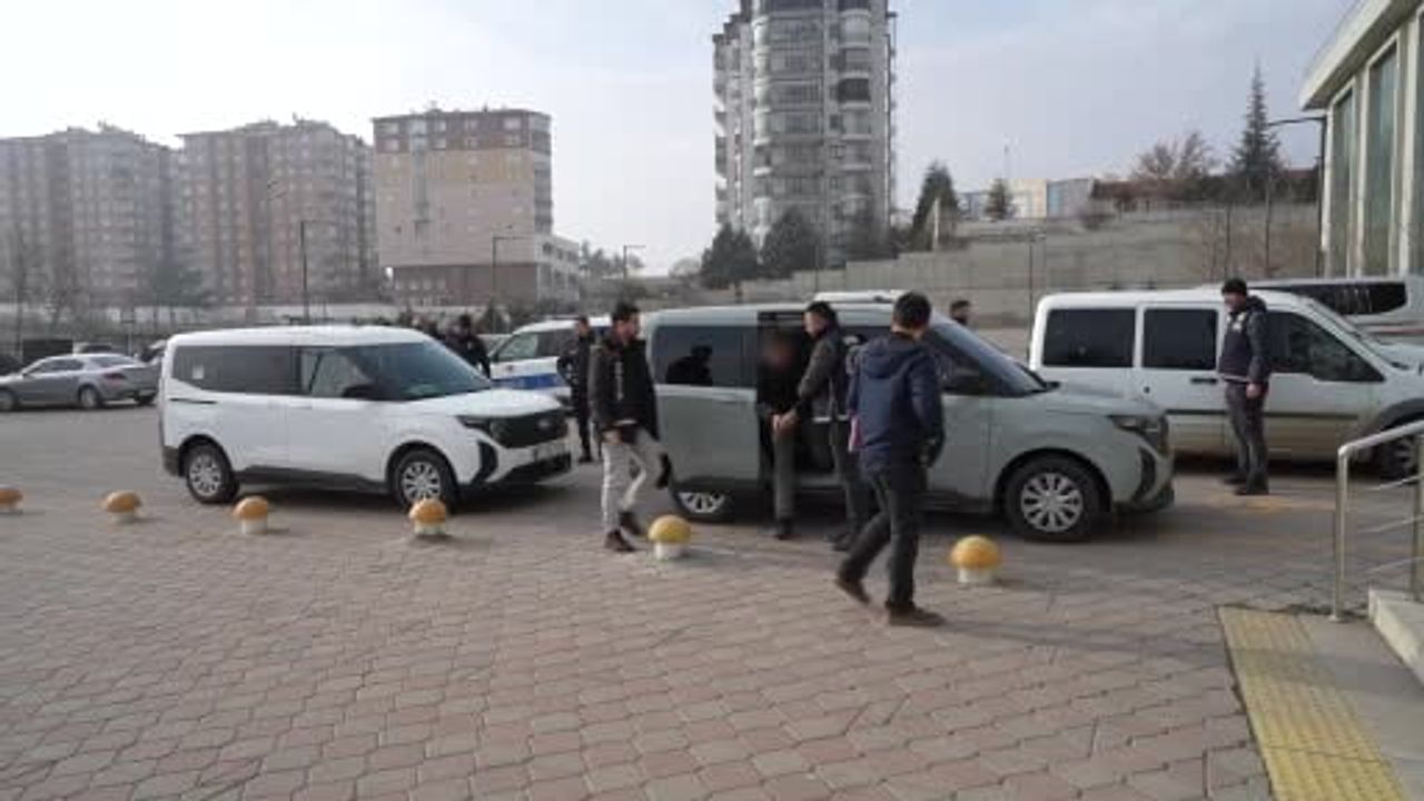 Kırıkkale’de "kız meselesi" iddiası silahlı kavgaya dönüştü: 6 şüpheli adliyeye sevk edildi