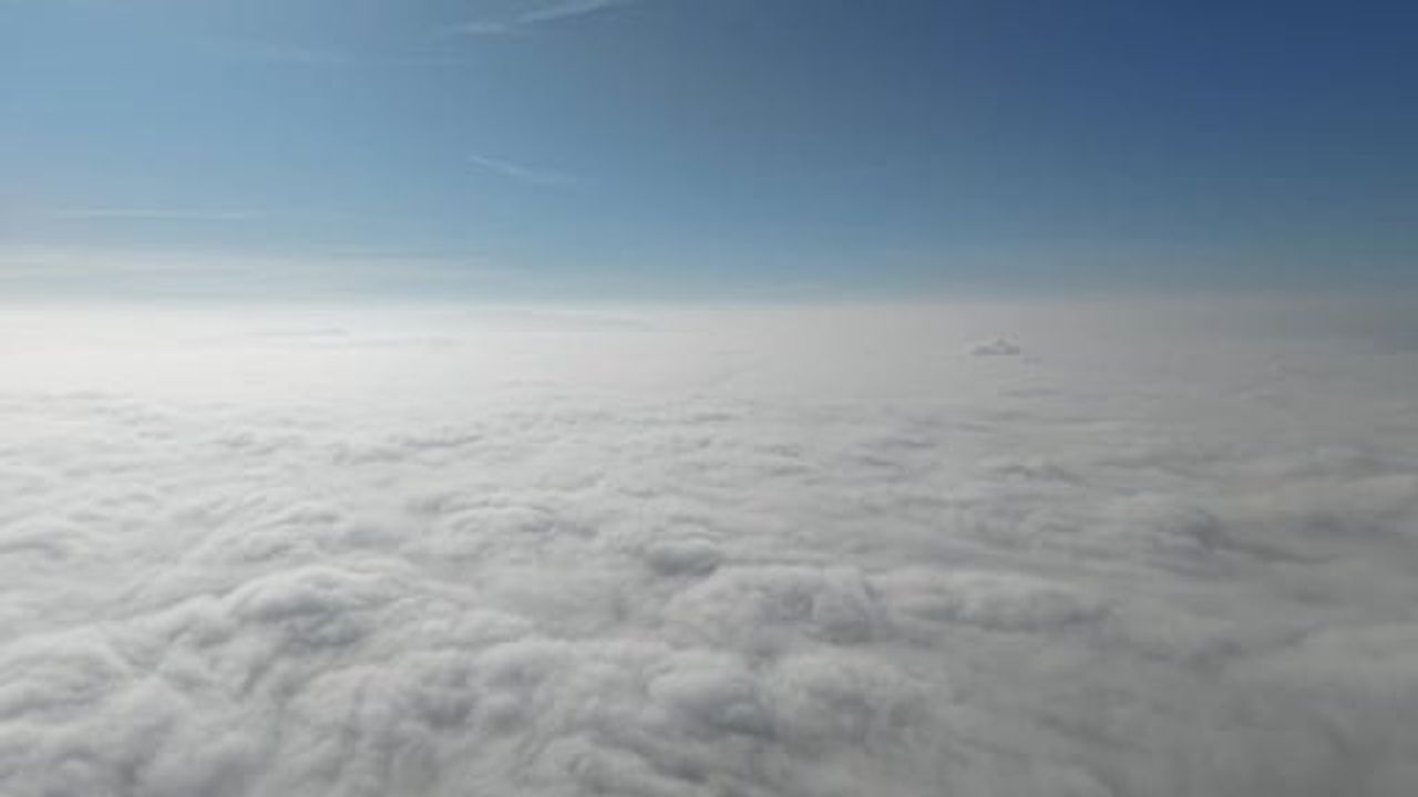 Kırıkkale'de yoğun sis kent siluetini örttü