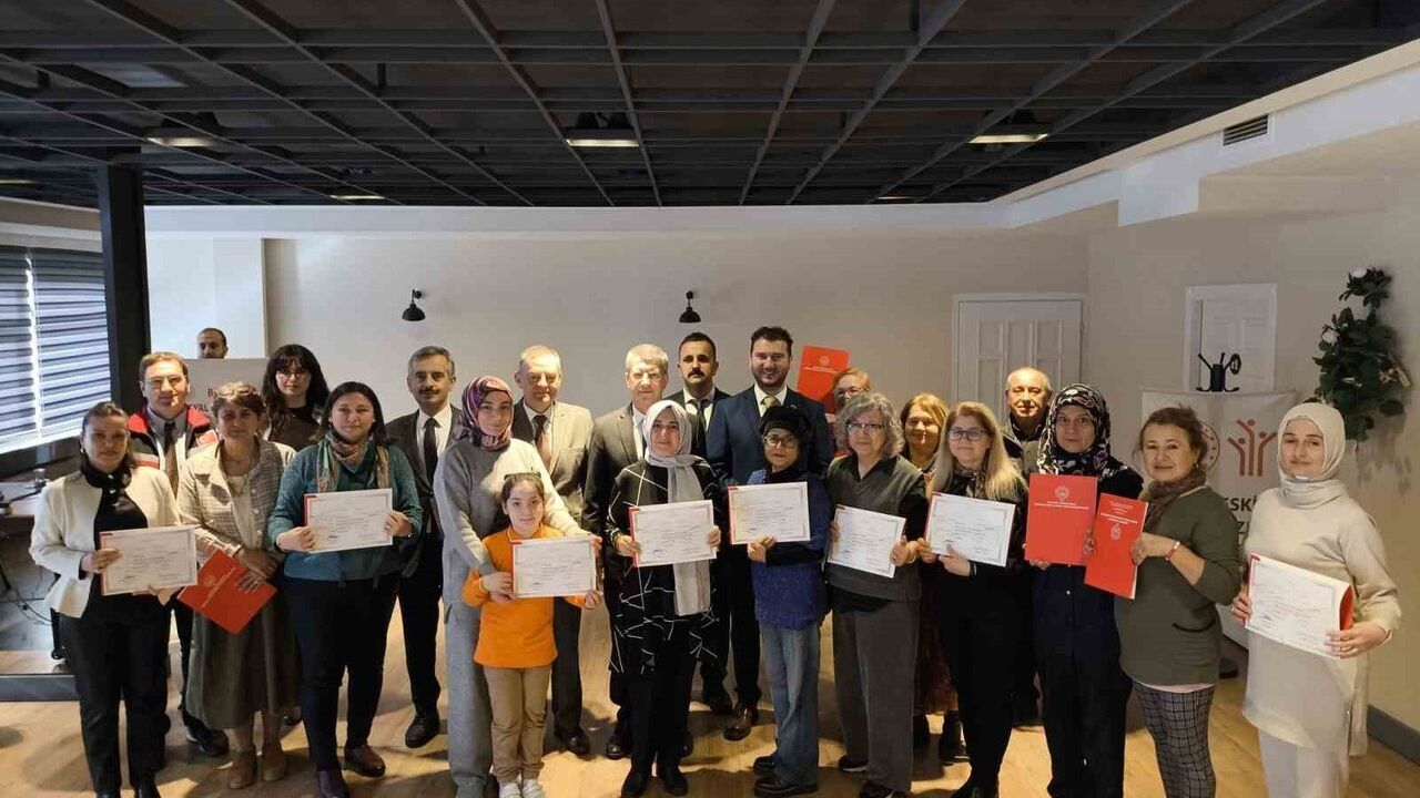 Kırklareli'de Modüler Aile Eğitim Programı Babaeski etabını tamamladı