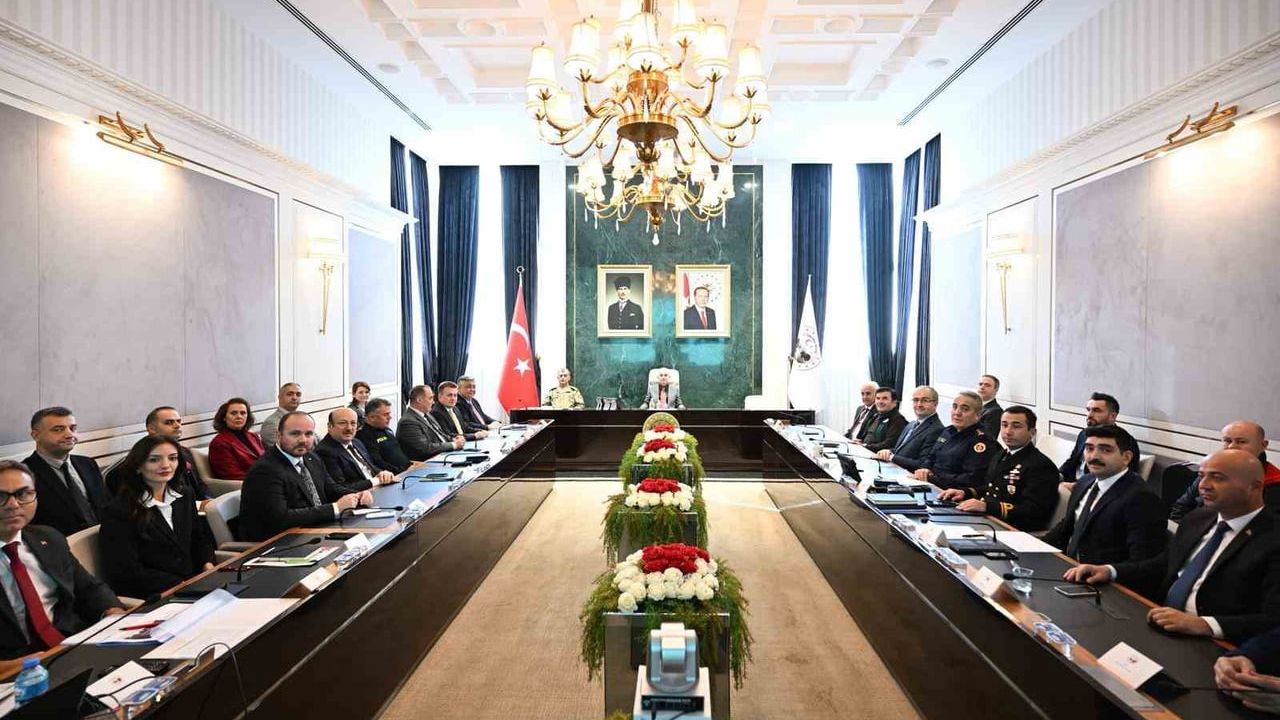 Kırklareli'de Yılbaşı Güvenliği: Tedbirler Değerlendirildi