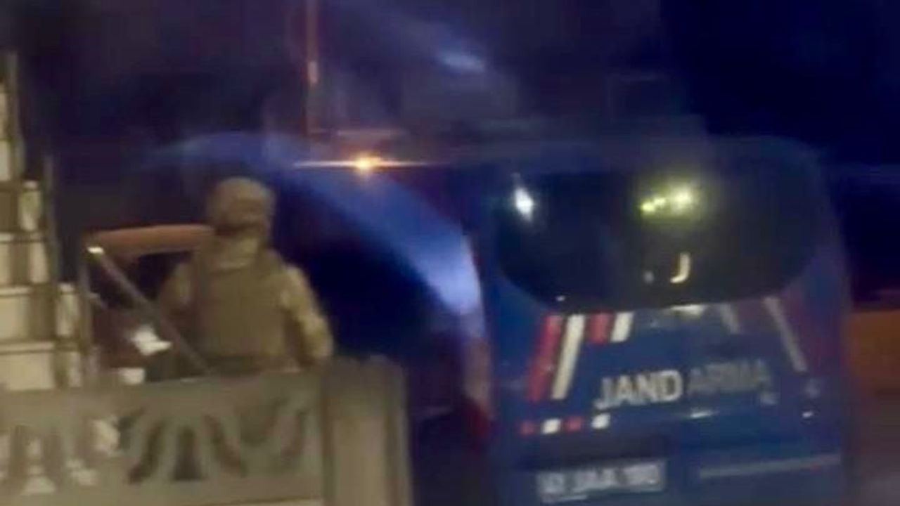 Kocaeli'de DEAŞ ve El-Kaide operasyonunda 37 gözaltı