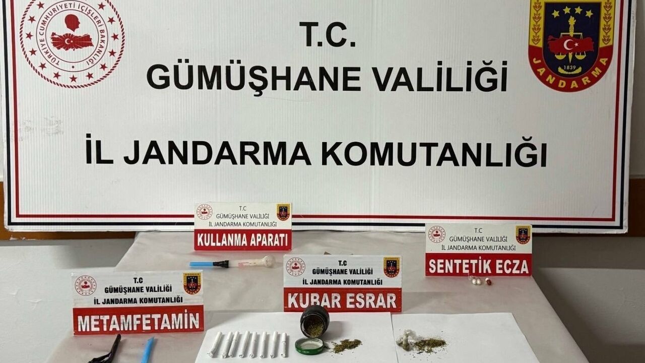 Kocaeli-Gümüşhane hattında uyuşturucu sevkiyatı jandarmaya takıldı