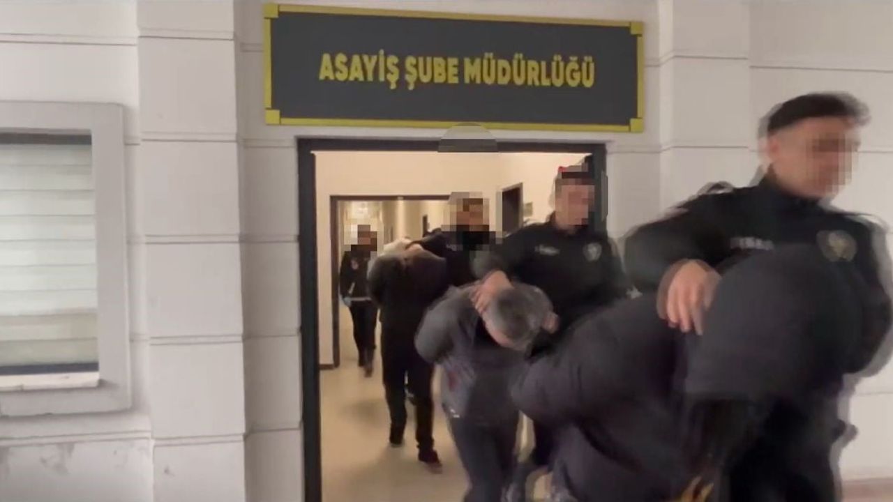 Kocaeli merkezli fuhuş operasyonunda 12 gözaltı, 14 kadın kurtarıldı