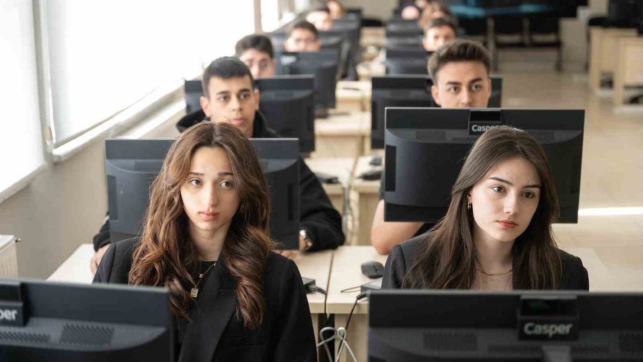 Kocaeli Sağlık ve Teknoloji Üniversitesi YÖK 2025 raporunda üst sıralarda