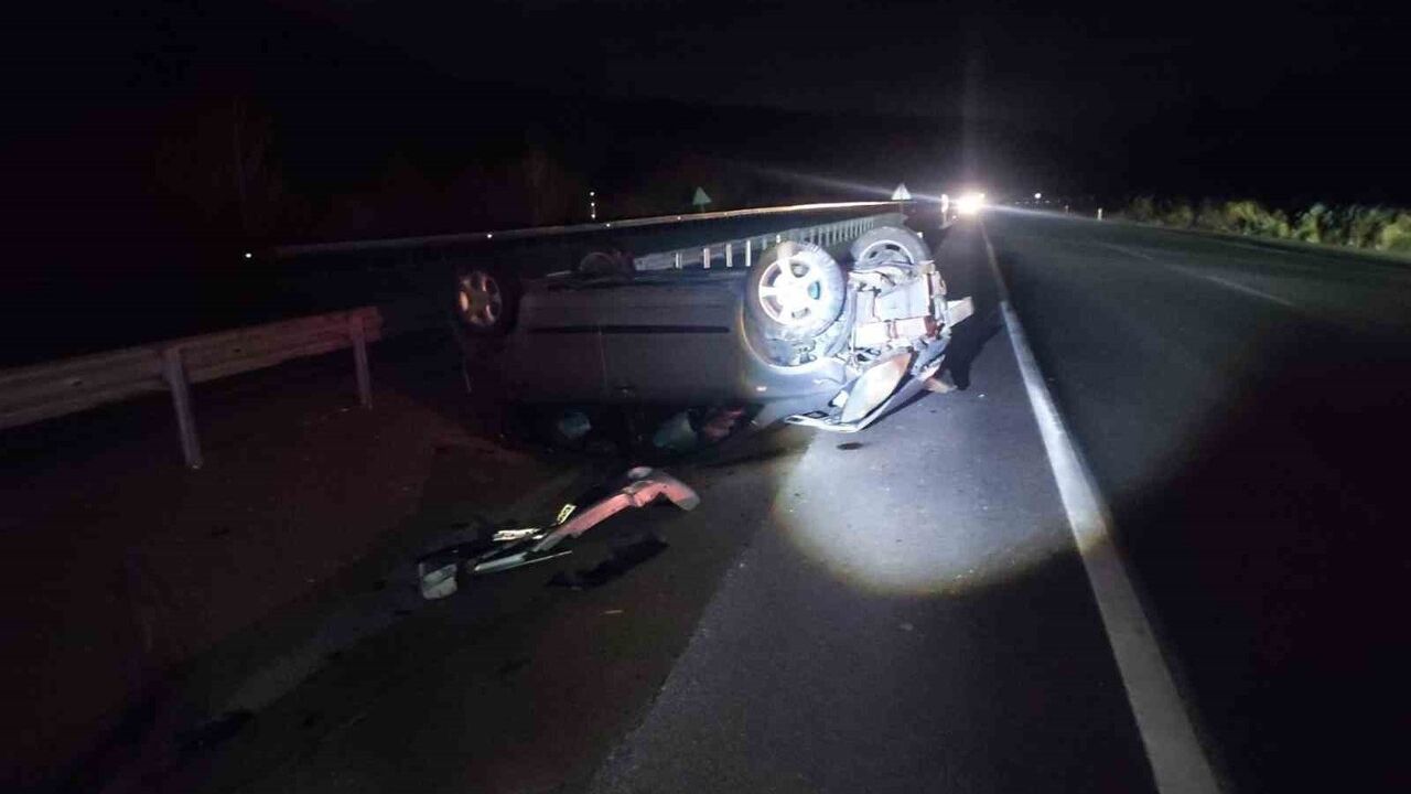 Konya Beyşehir'de yağışlı havada 5 kazada 10 kişi yaralandı