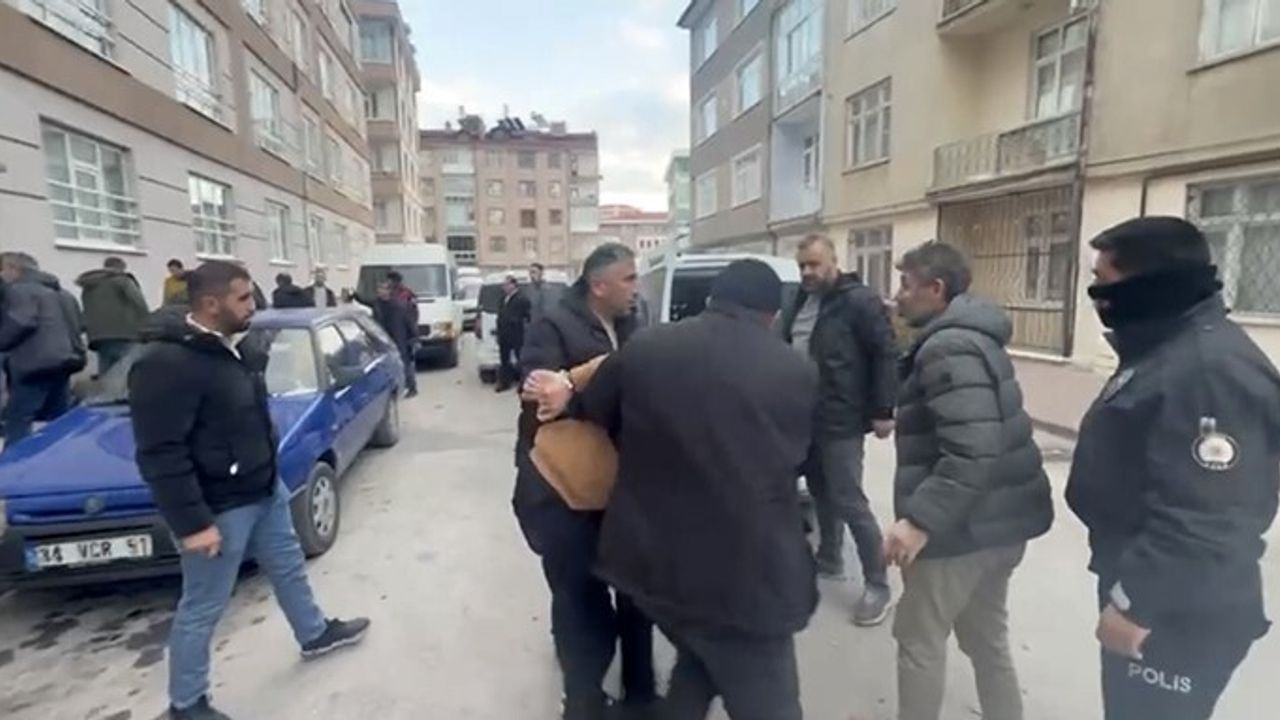 Konya'da 20 yıl cezası bulunan şüpheli ve arkadaşları polisle çatıştı