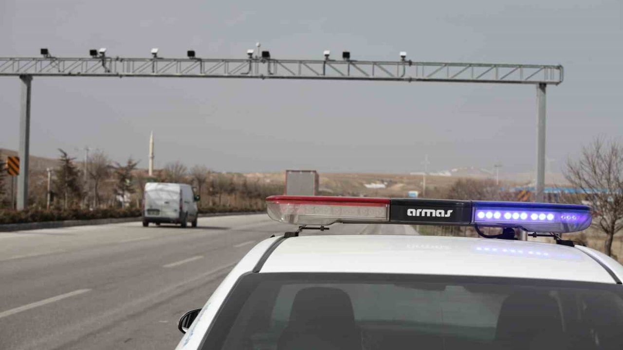 Konya’da 5 kavşakta EDS-4 Kırmızı Işık İhlal Sistemleri 1 Ocak 2026'da aktif