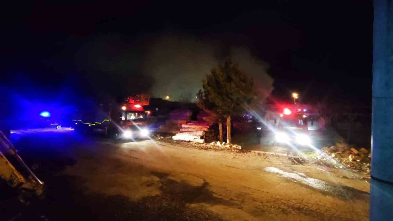 Konya Seydişehir’de marangoz atölyesinde yangın