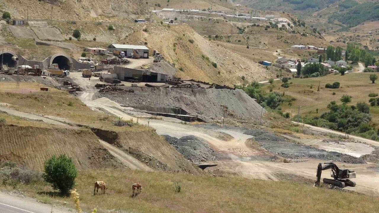 Kop Tüneli gecikmesi sürücüleri zorluyor