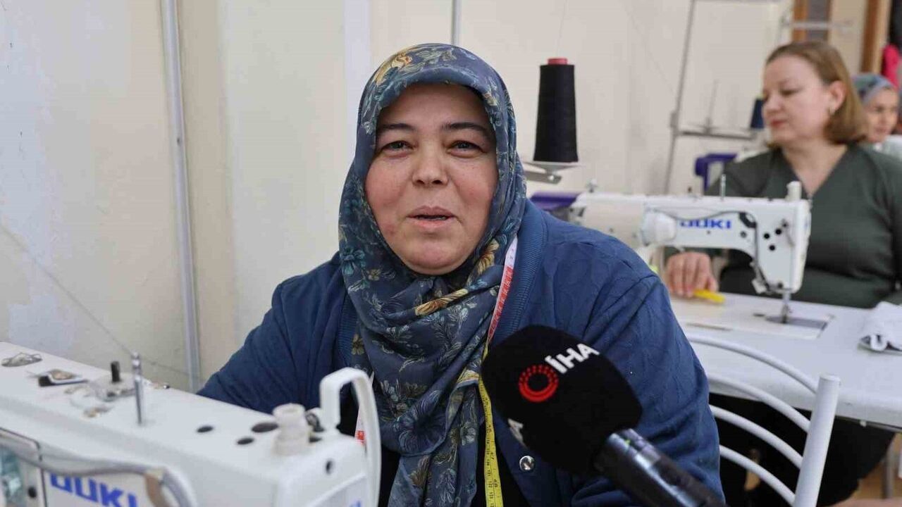 Kozan Aile Destek Merkezi’nde kadınlar hobilerini gelire dönüştürdü