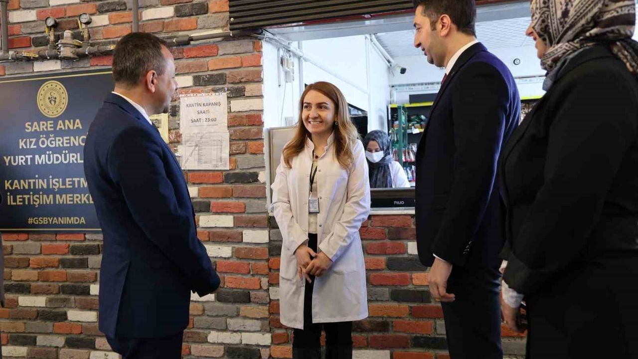 Kredi Yurtlar Genel Müdürlüğü Daire Başkanı Doğan: 'Yurtları ikinci bir üniversite olarak görüyoruz'