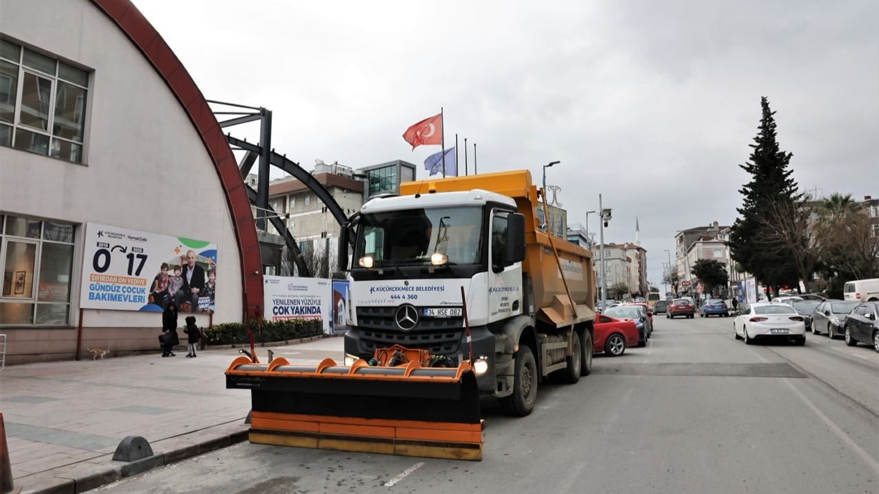 Küçükçekmece Belediyesi kış önlemlerini tamamladı