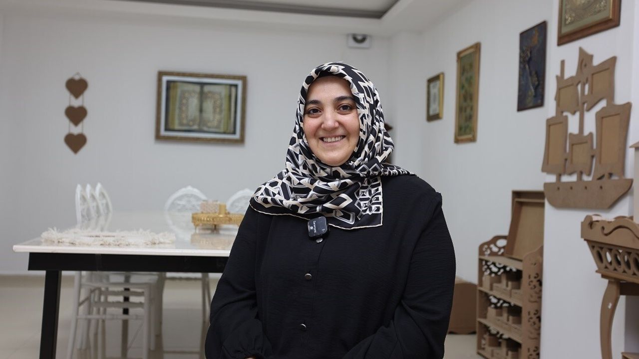 Kursiyerlikten Patronluğa: KO-MEK Mezunu Üç Kadın 'Nadide Hobi'yi Kurdu