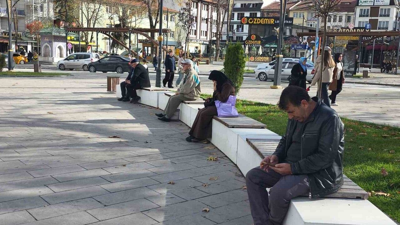 Kütahya'da emekli sayısı aktif çalışanları geçti