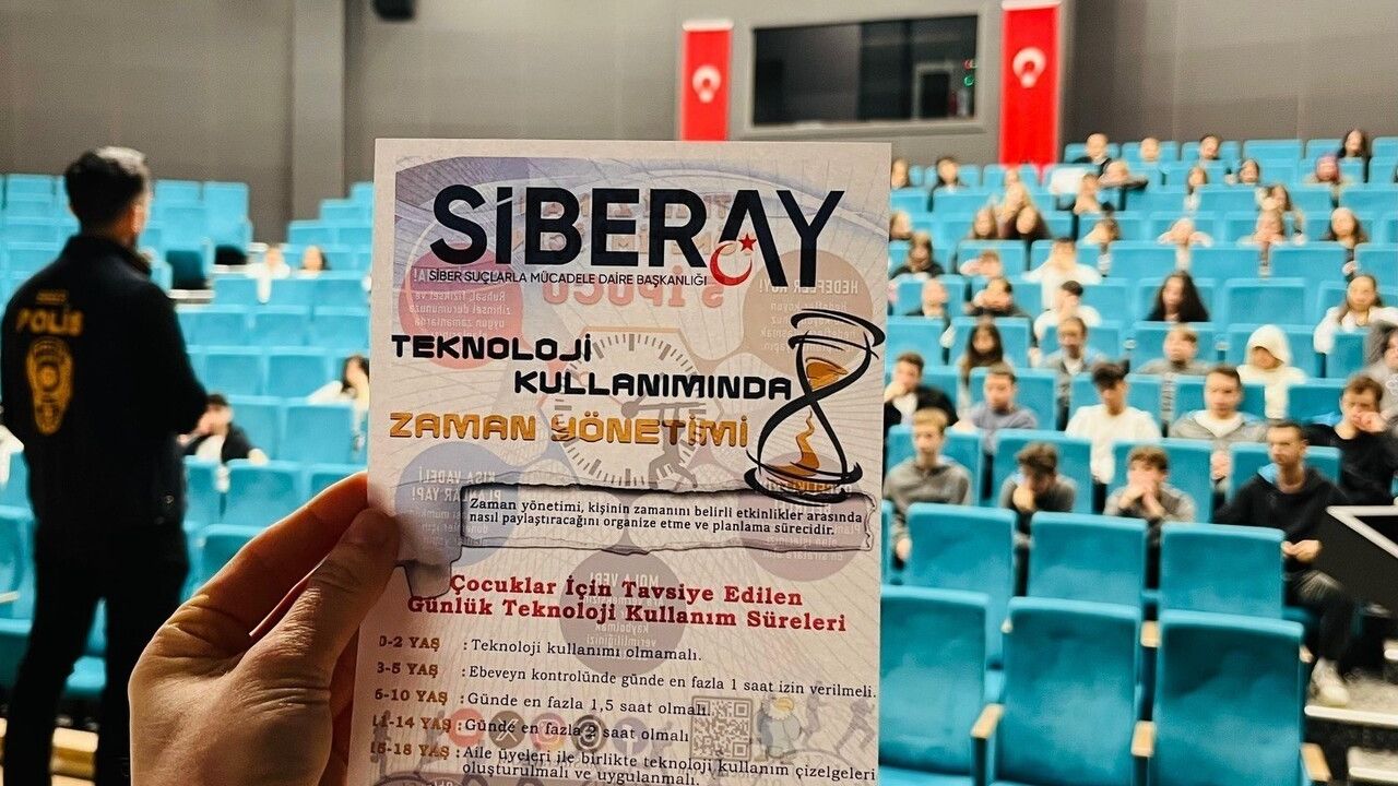 Kütahya Emniyeti öğrenciler için siber farkındalık seminerleri düzenledi
