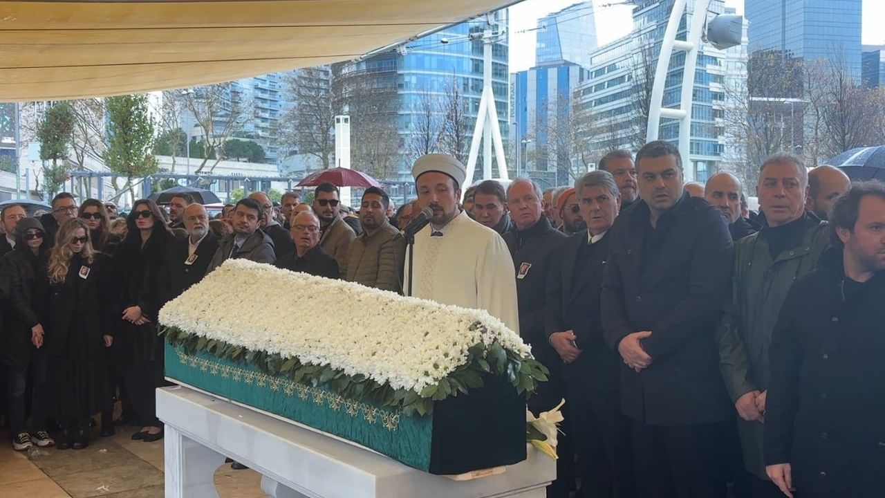 Leyla Mizrahi Levent’te Son Yolculuğuna Uğurlandı