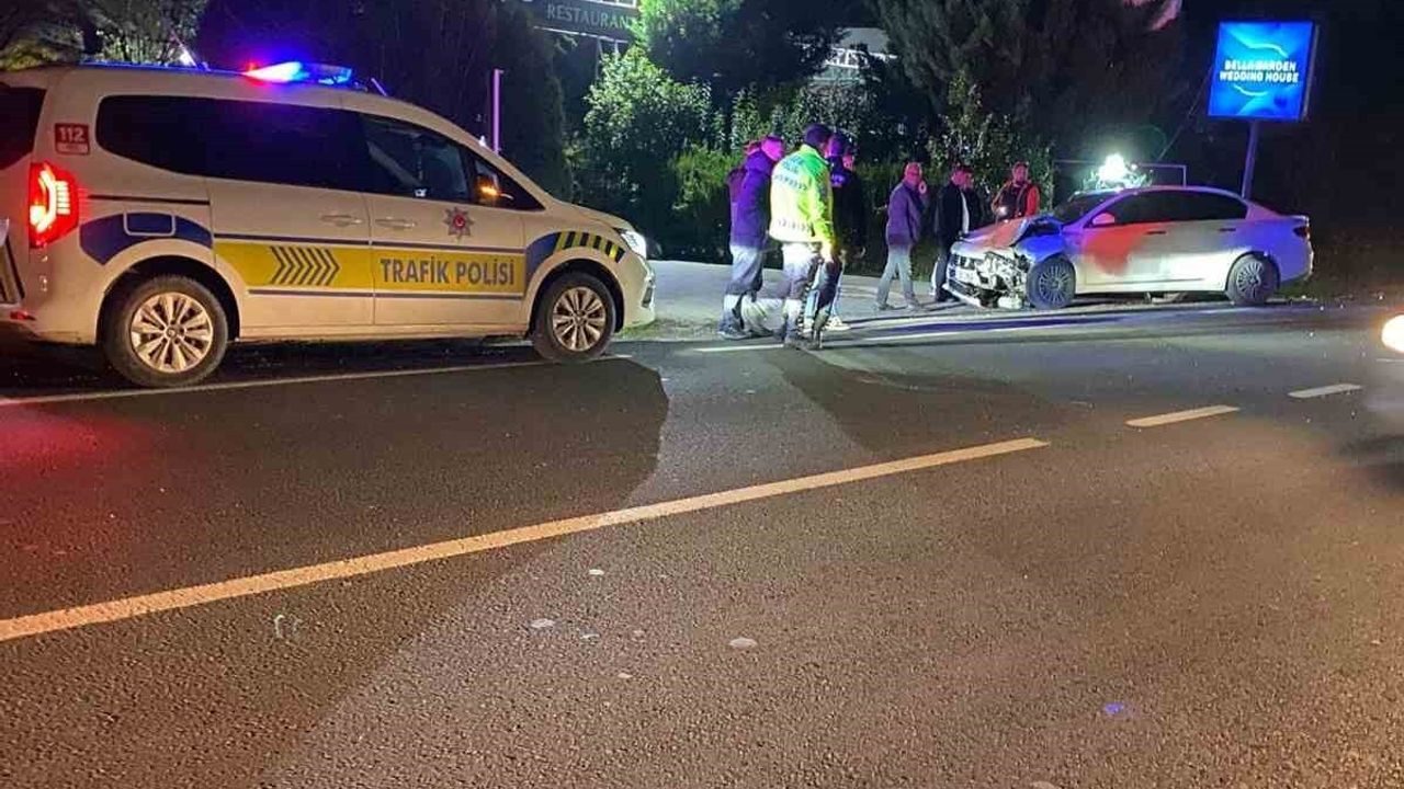 Lüleburgaz girişinde iki aracın karıştığı maddi hasarlı kaza