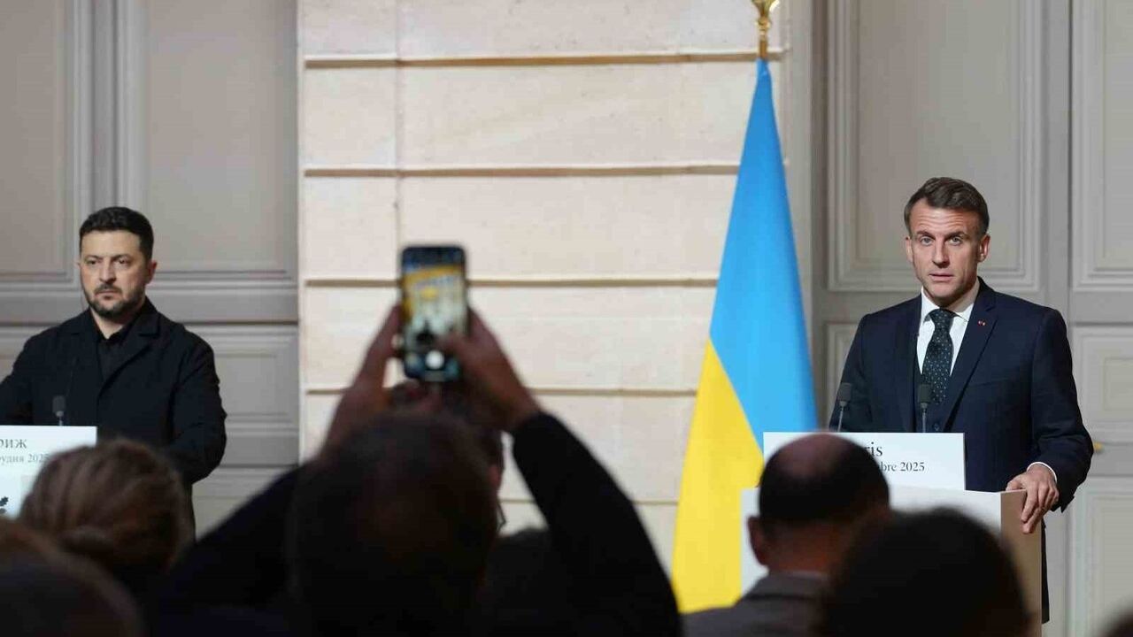 Macron: Toprakları tartışma yetkisi yalnızca Ukrayna’da