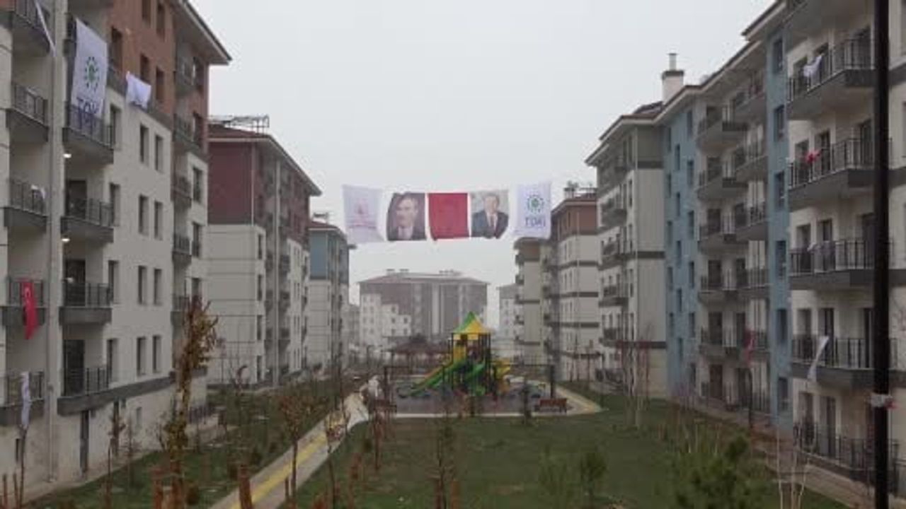 Malatya'da Battalgazi'de 11 bin 367 konut ve 128 iş yeri için kura çekildi