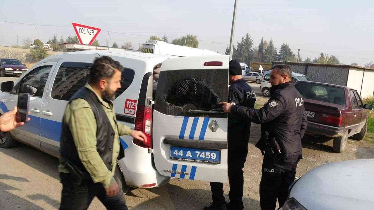 Malatya'da kovalamaca: Sivas'ta çalınan araçla kaçan 2 şüpheli yakalandı