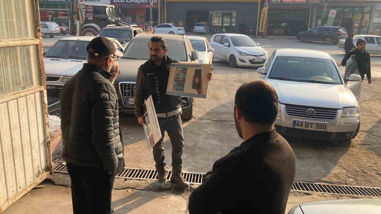 Malatya'da narkotik ekiplerinden saha bilgilendirmesi