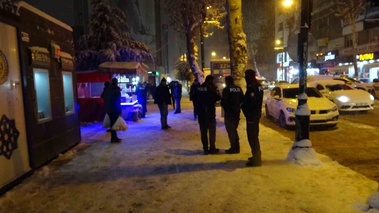 Malatya'da üç kadının bıçaklı kavgası: 1 ölü, 1 yaralı