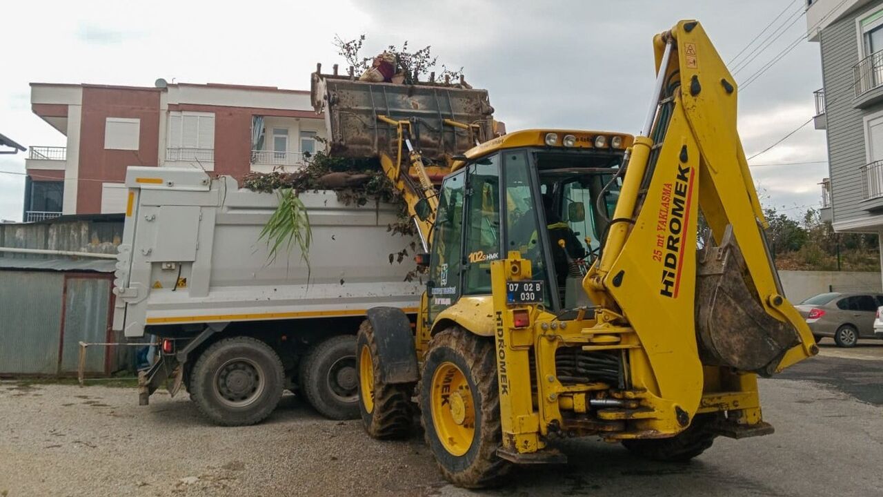 Manavgat Belediyesi’nden bahçe, moloz ve hacimli atıklar için pilot toplama uygulaması