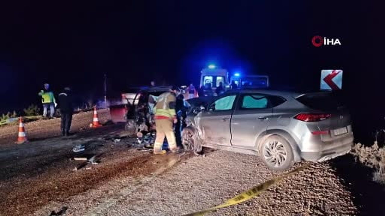 Manisa'da trafik kazası: Aynı aileden 3 kişi hayatını kaybetti