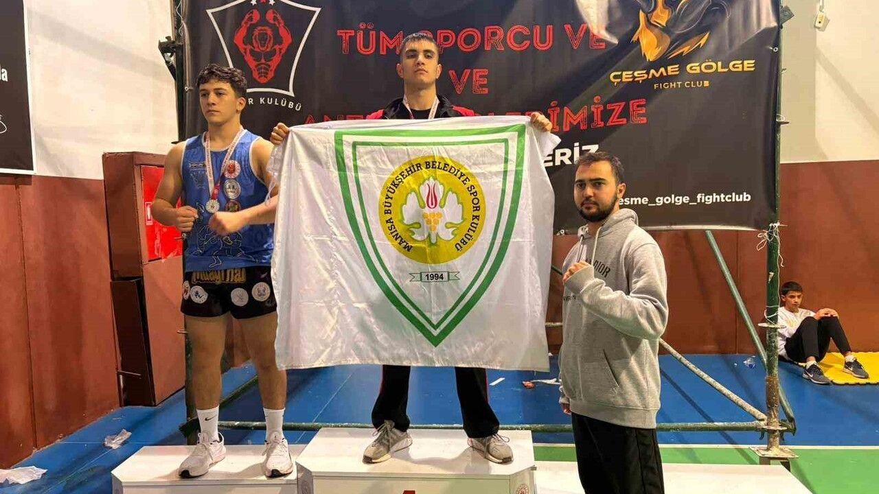 Manisa Muaythai Takımı İzmir’de 40 Madalya ile Döndü