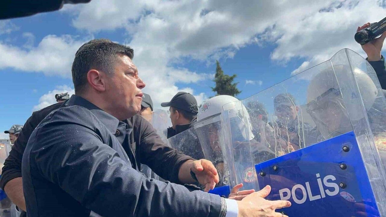 Marmaris Belediye Başkanı Acar Ünlü'nün davasında üçüncü duruşma ertelendi