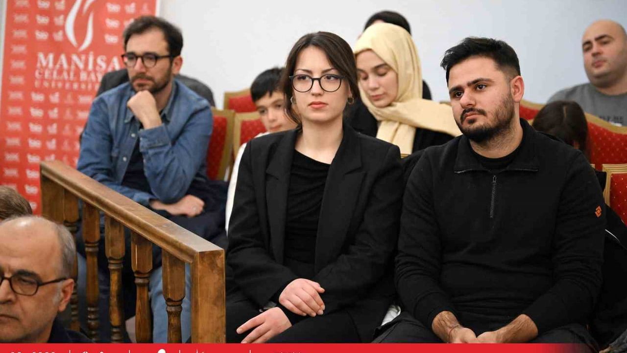 MCBÜ Bilim Kafe'de "Mevlâna ve Mevlevilik" söyleşisi