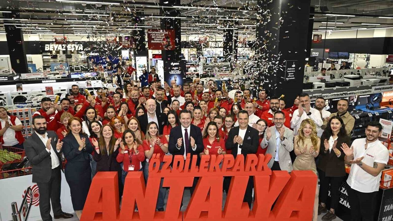 MediaMarkt Antalya ÖzdilekPark’ta 1.800 m²’lik Mağaza Açtı