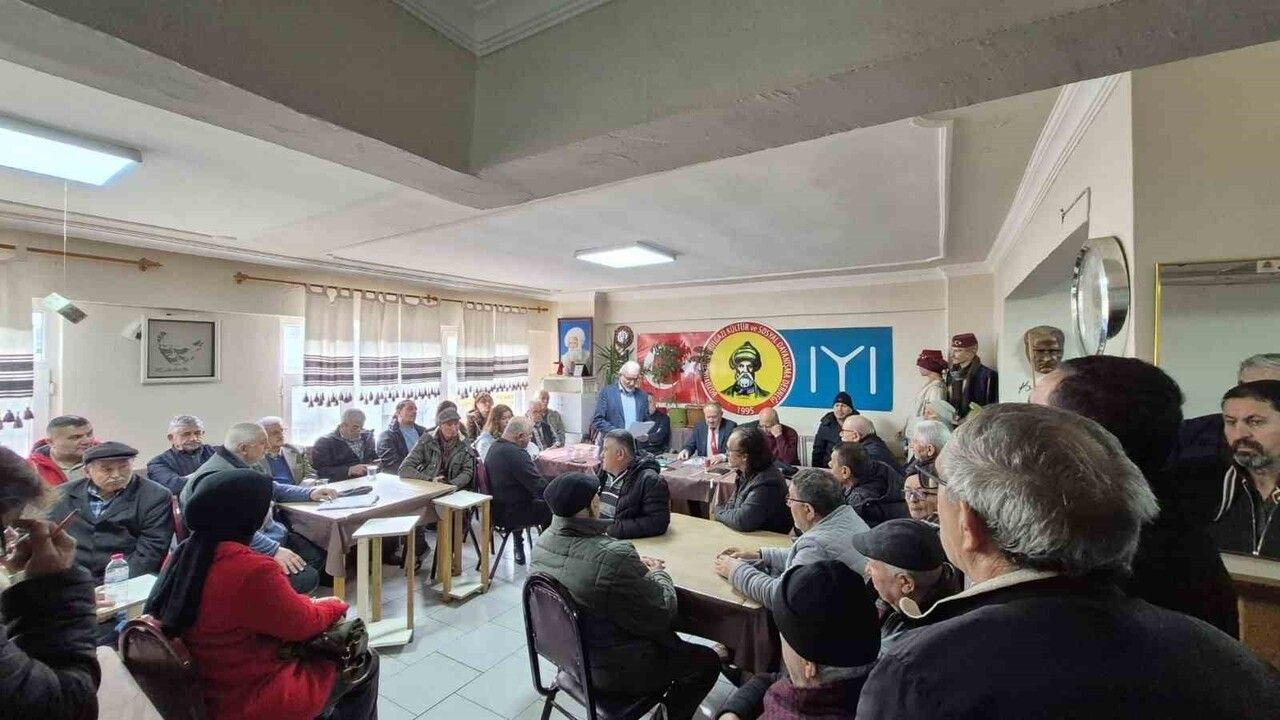 Mehmet Koca yeniden Bozüyük Ertuğrulgazi Derneği başkanı