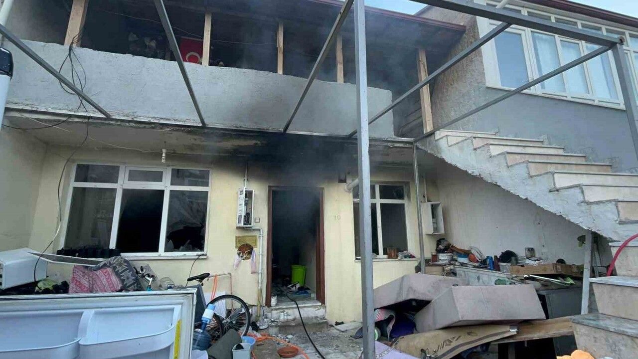 Menteşe’de Ev Yangını: 1 Kişi Gözaltında