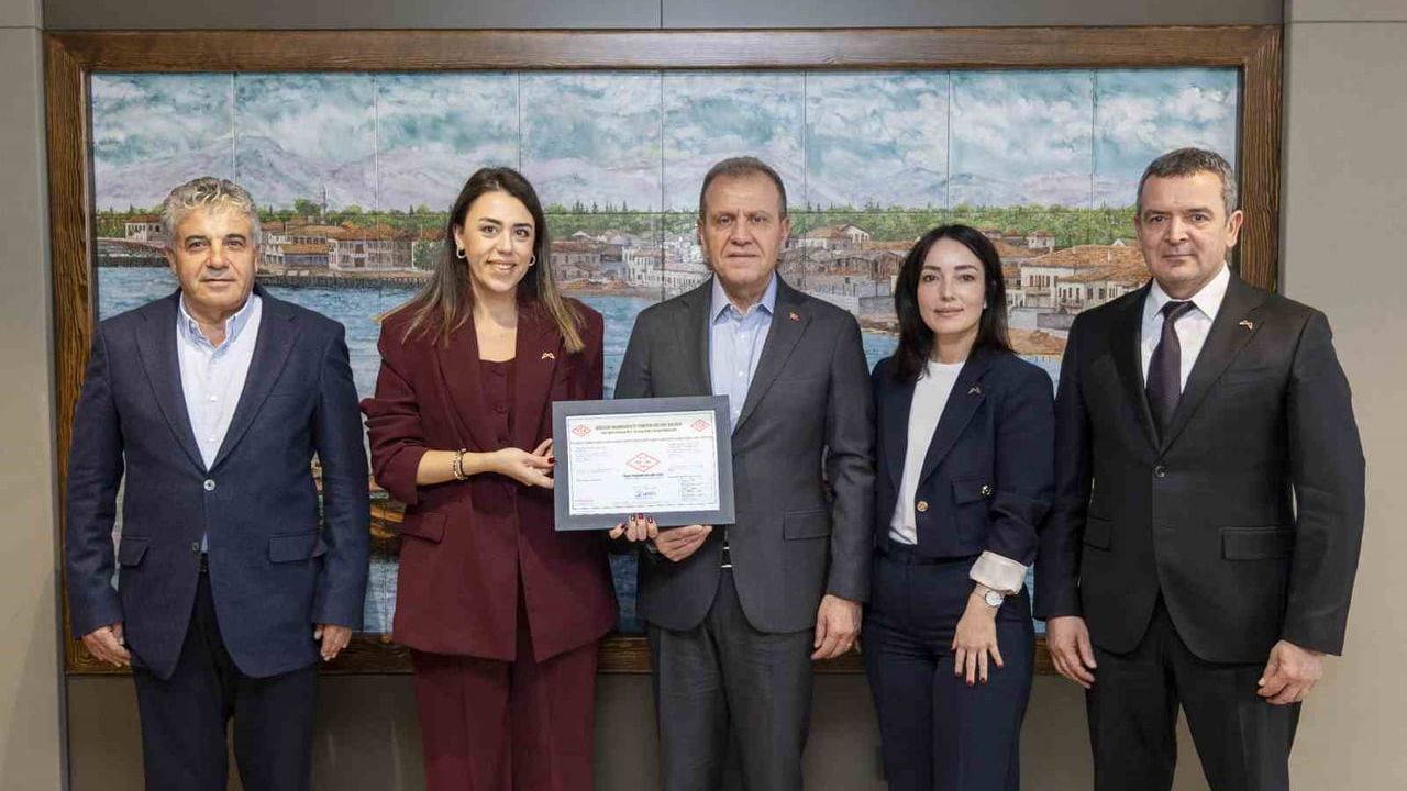 Mersin Büyükşehir’e TS ISO 10002 Müşteri Memnuniyeti Yönetim Sistemi Belgesi