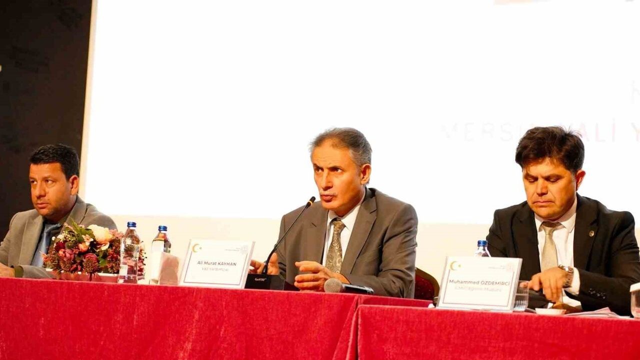 Mersin'de eğitim süreçleri ve iş birliği toplantısı