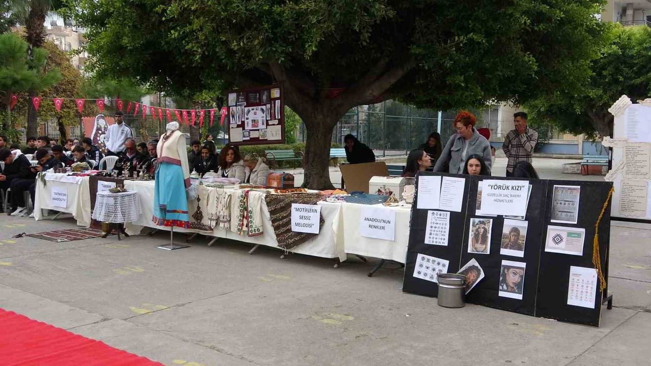 Mersin'de 'Yörük Göçer Kültür Kalır' Şöleni