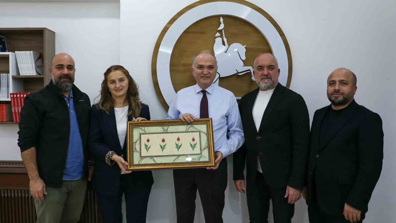 Metin Şişman ve Vefa Pehlivan, Düzce’nin Geleceğini Belediye Başkanı Faruk Özlü ile Görüştü