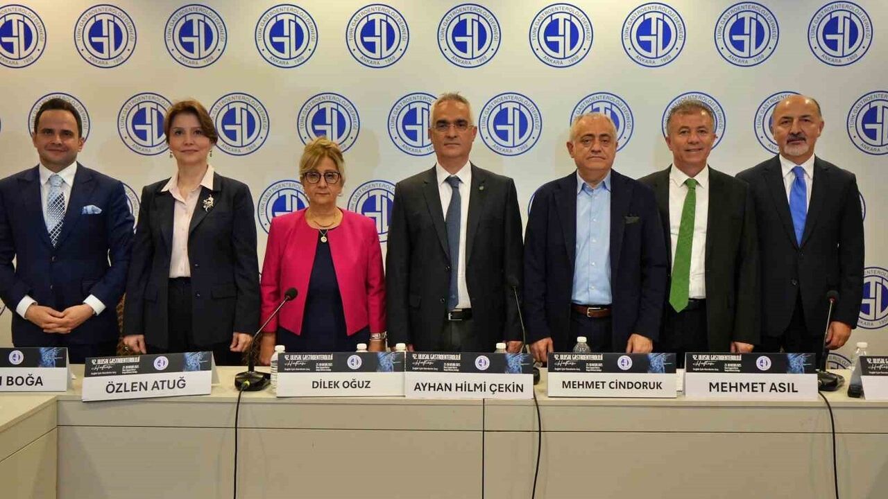 ‘Mide koruyucu’ adlandırması ilaçların yanlış kullanımına yol açıyor