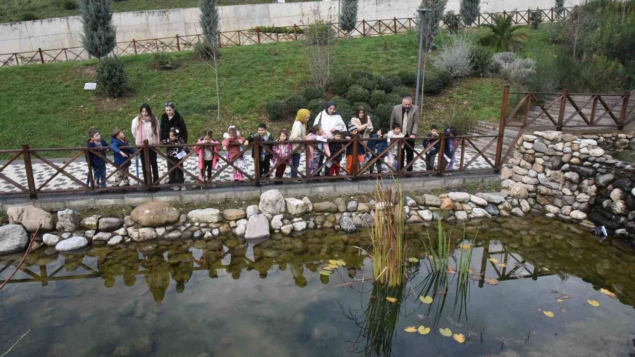 Minikler Düzce Üniversitesi Botanik Bahçesinde Bitki Zenginliğini Keşfetti