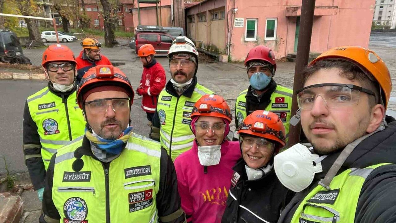 Motosikletli gönüllü arama-kurtarma ekibi AFAD akreditasyonu için hazırlanıyor