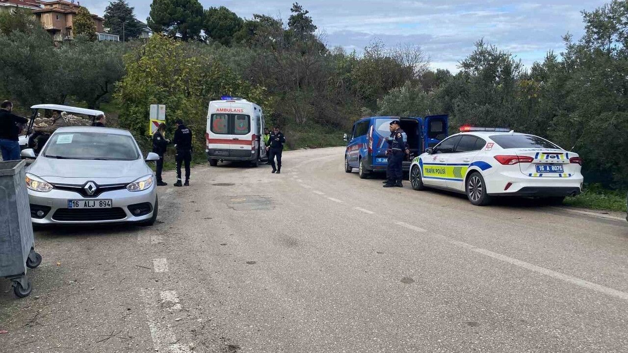 Mudanya'da bisiklet kazası: Genç sürücü su giderine savruldu, yaralı kurtuldu